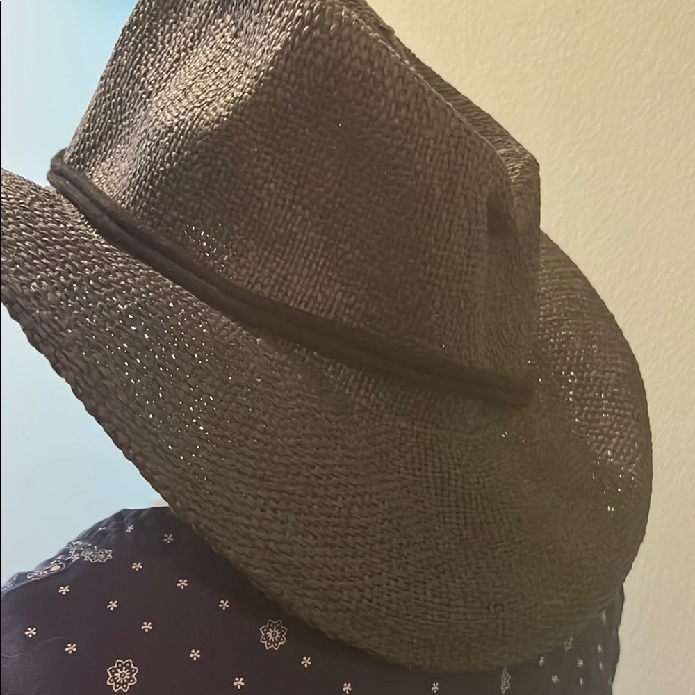 Stylish Black Sun hat - Picture 2 of 3
